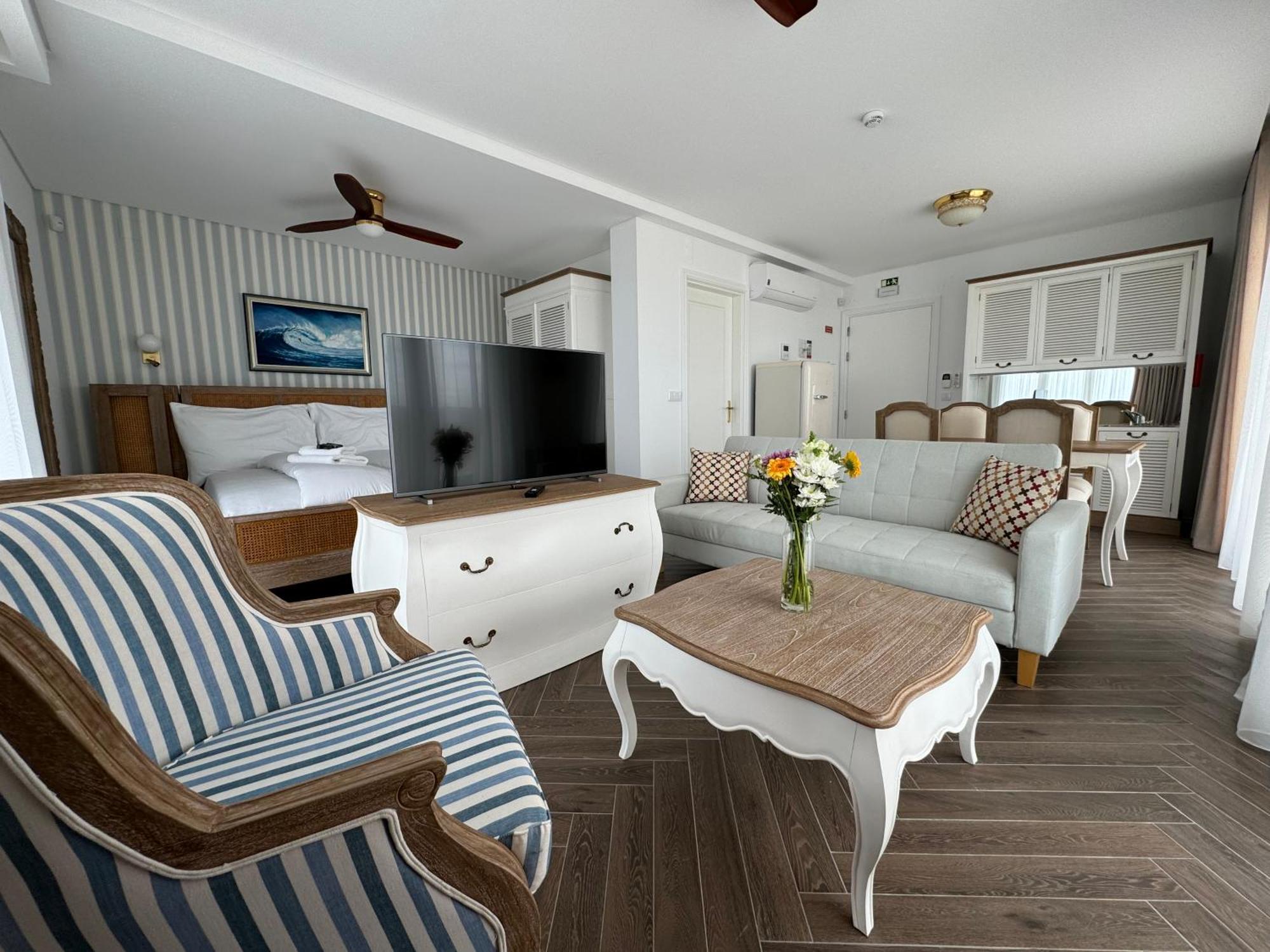 Ocean View Apartments 劳林哈 外观 照片