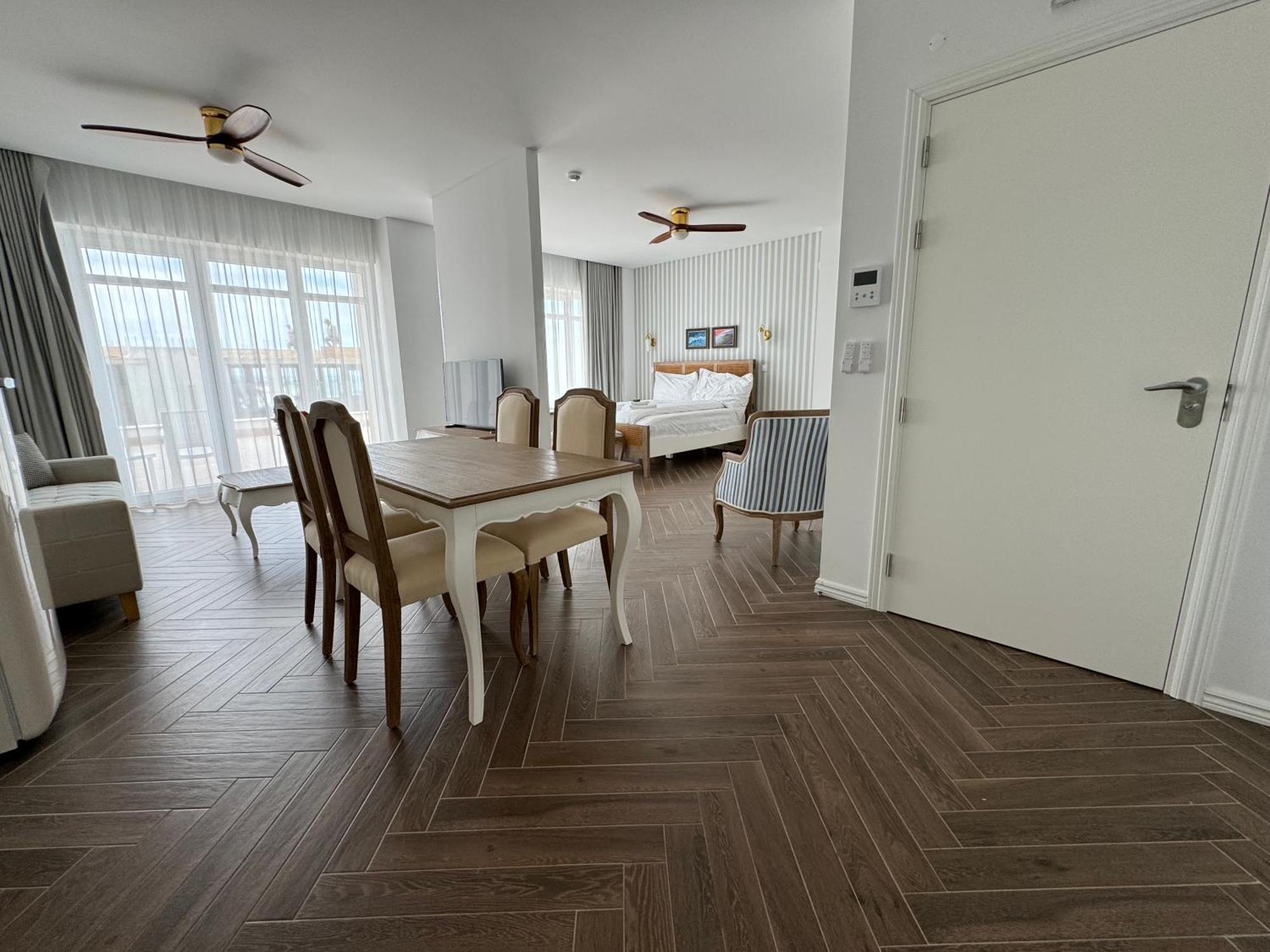 Ocean View Apartments 劳林哈 外观 照片