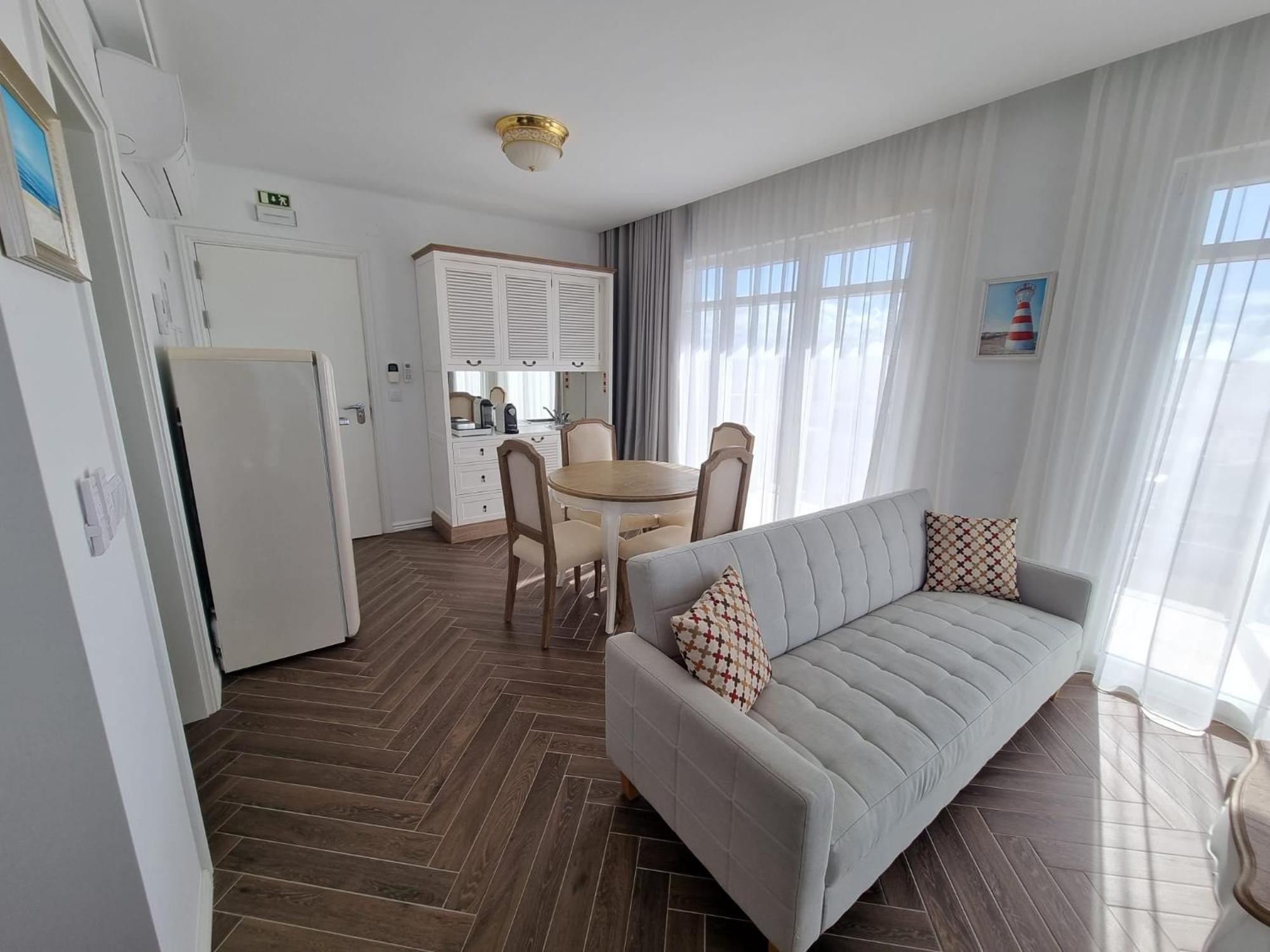 Ocean View Apartments 劳林哈 外观 照片