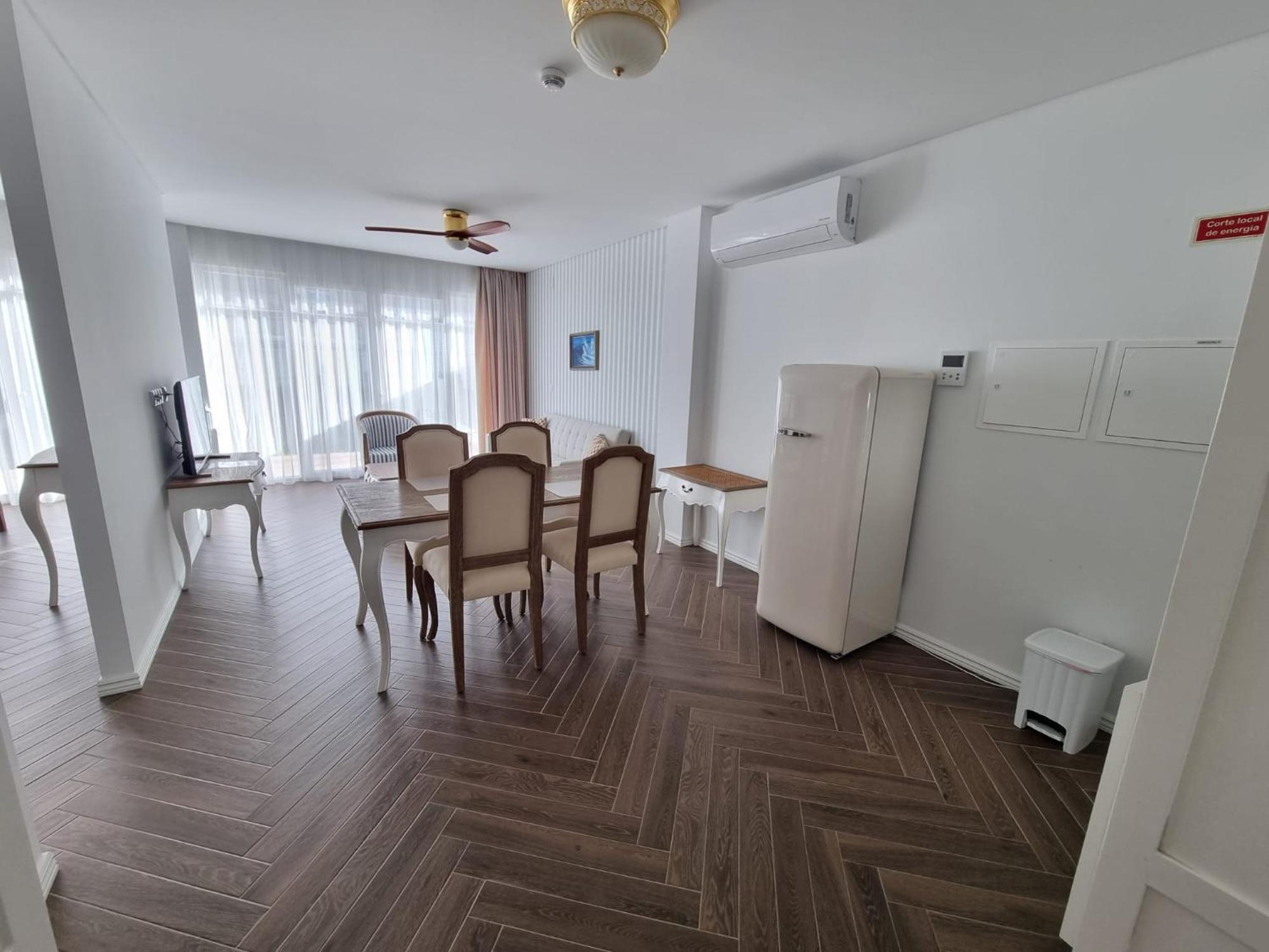 Ocean View Apartments 劳林哈 外观 照片